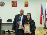 В Немецком национальном районе с профессиональным праздником поздравили муниципальных служащих.